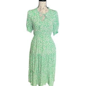 Who What Wear Green Floral Midi Dress